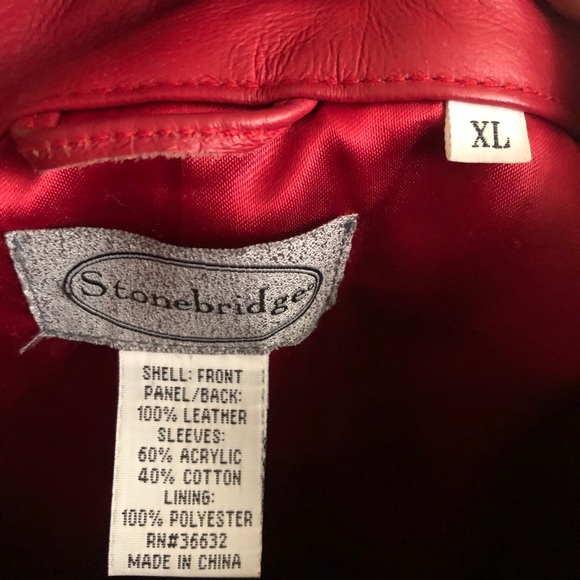 Red Leather jacket sweater sleeve - Picture 3 of 6